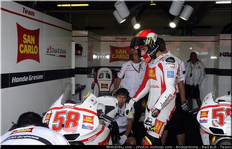 motogp_simoncelli_004_republique_tcheque_brno_2011