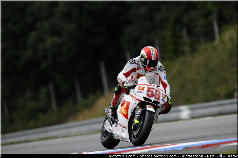 motogp_simoncelli_007_republique_tcheque_brno_2011