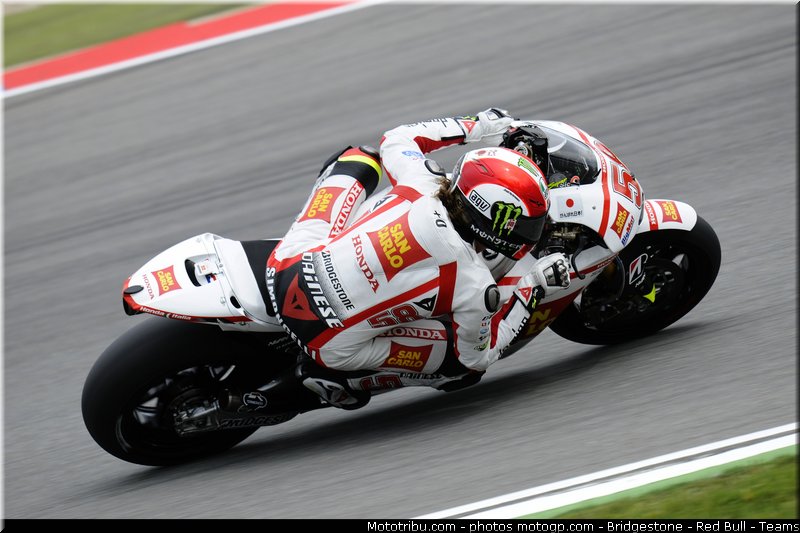 motogp_simoncelli_008_republique_tcheque_brno_2011
