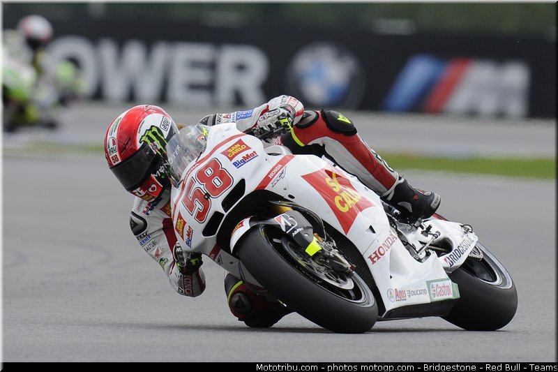 motogp_simoncelli_019_republique_tcheque_brno_2011
