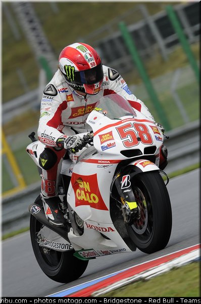 motogp_simoncelli_030_republique_tcheque_brno_2011