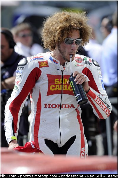 motogp_simoncelli_035_republique_tcheque_brno_2011