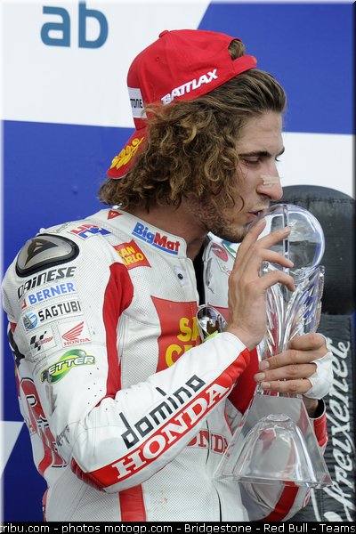 motogp_simoncelli_050_republique_tcheque_brno_2011