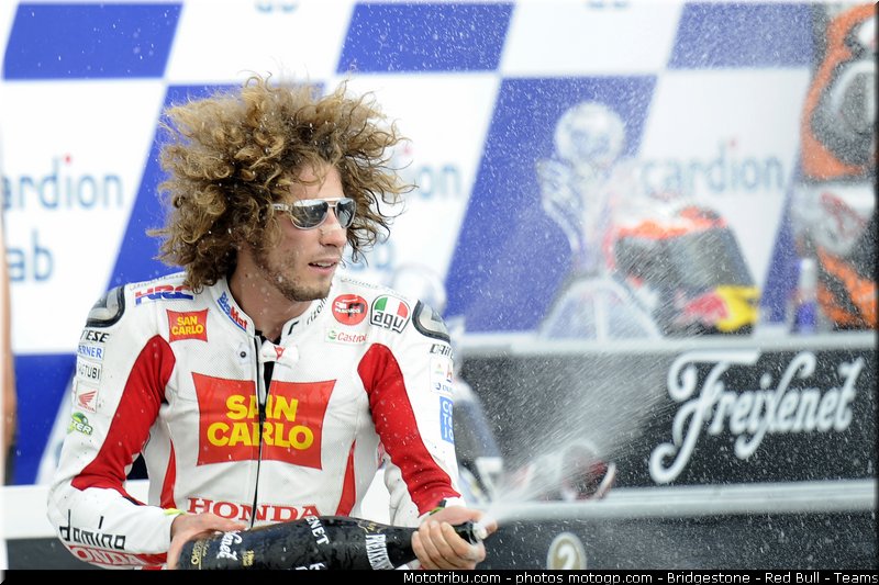 motogp_simoncelli_051_republique_tcheque_brno_2011