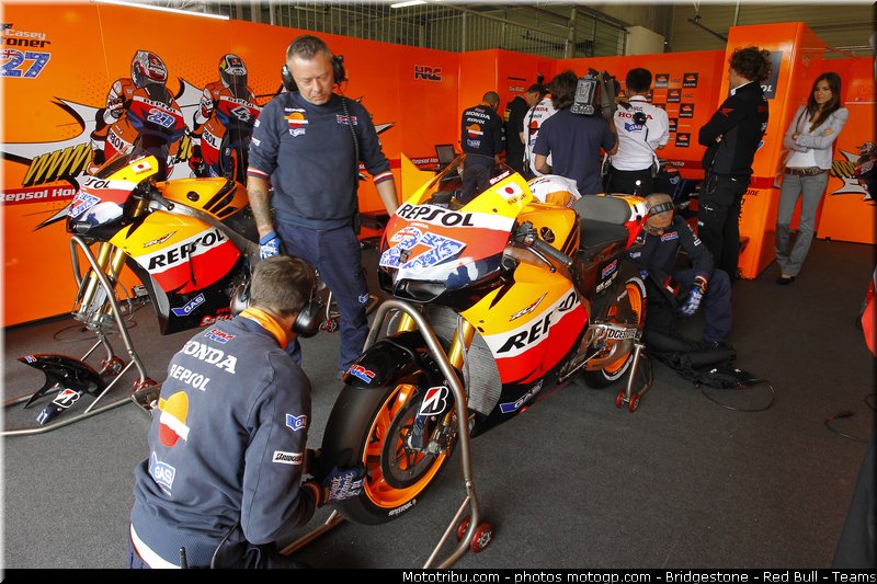 motogp_stoner_008_republique_tcheque_brno_2011