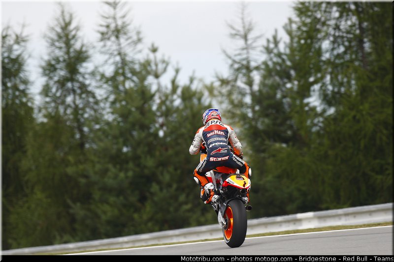 motogp_stoner_027_republique_tcheque_brno_2011