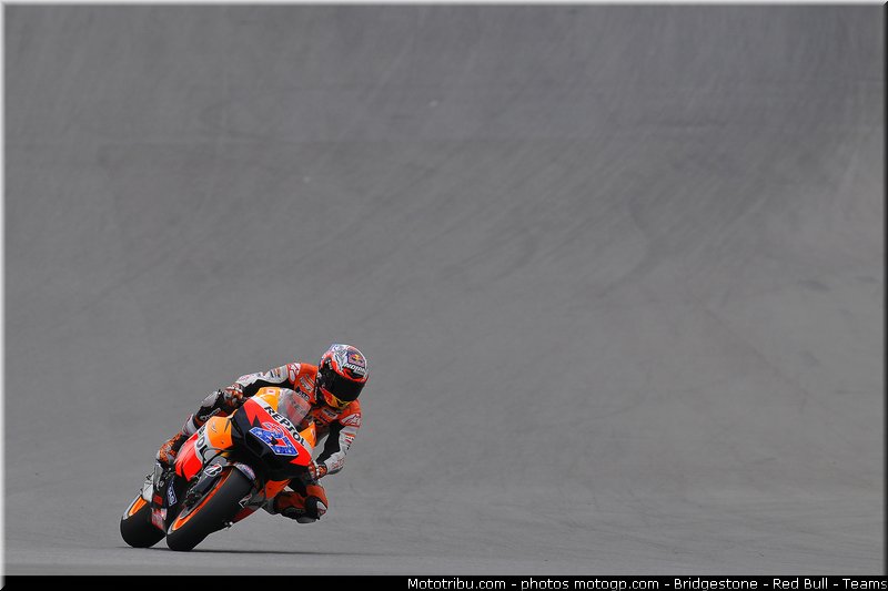motogp_stoner_035_republique_tcheque_brno_2011