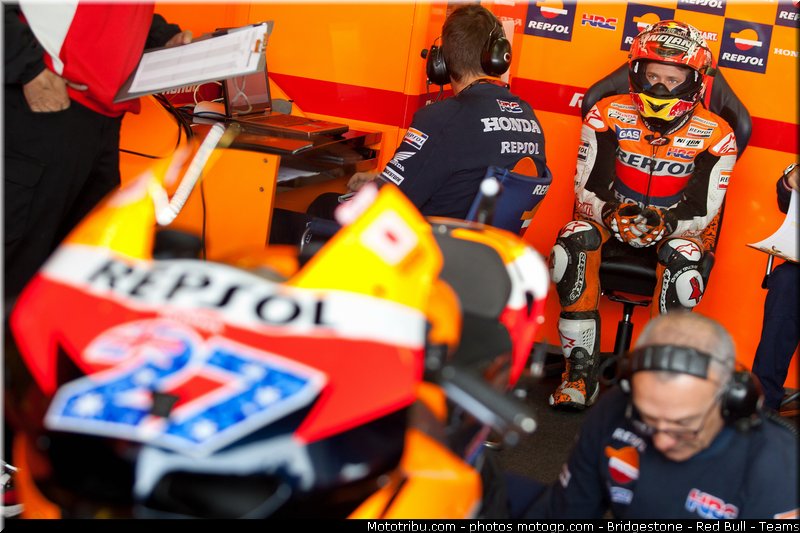 motogp_stoner_042_republique_tcheque_brno_2011