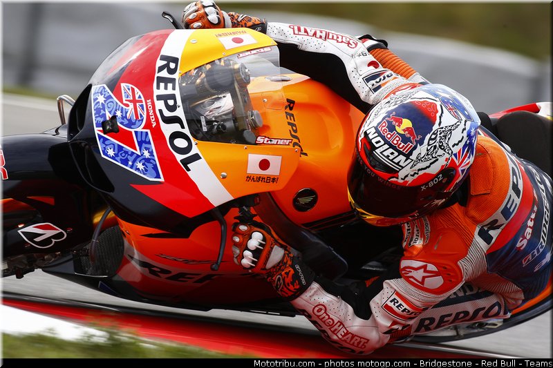 motogp_stoner_044_republique_tcheque_brno_2011
