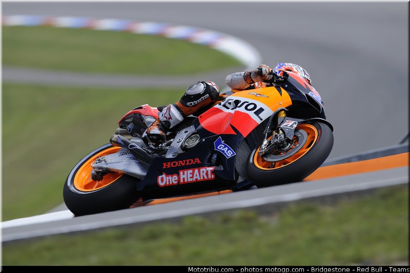 motogp_stoner_066_republique_tcheque_brno_2011