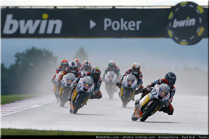 red_bull_rookie_cup_002_republique_tcheque_brno_2011