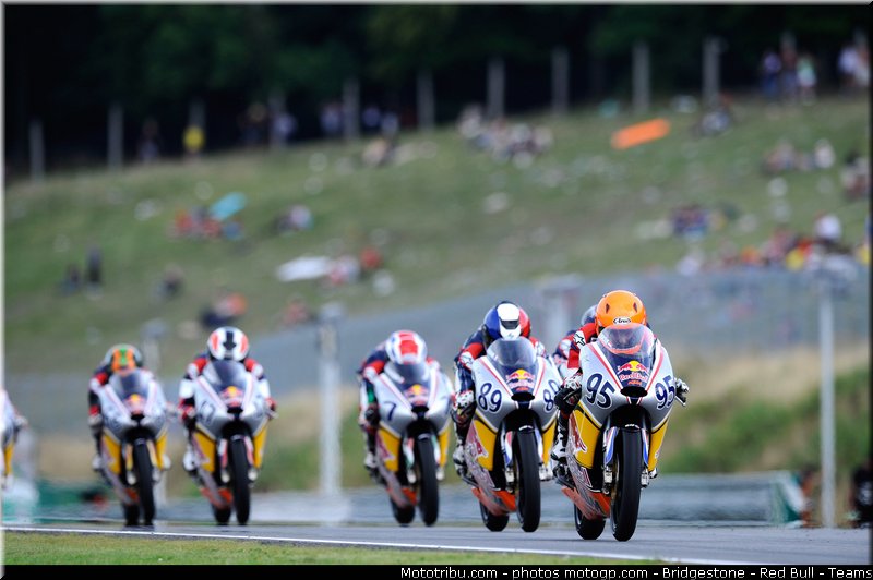red_bull_rookie_cup_015_republique_tcheque_brno_2011