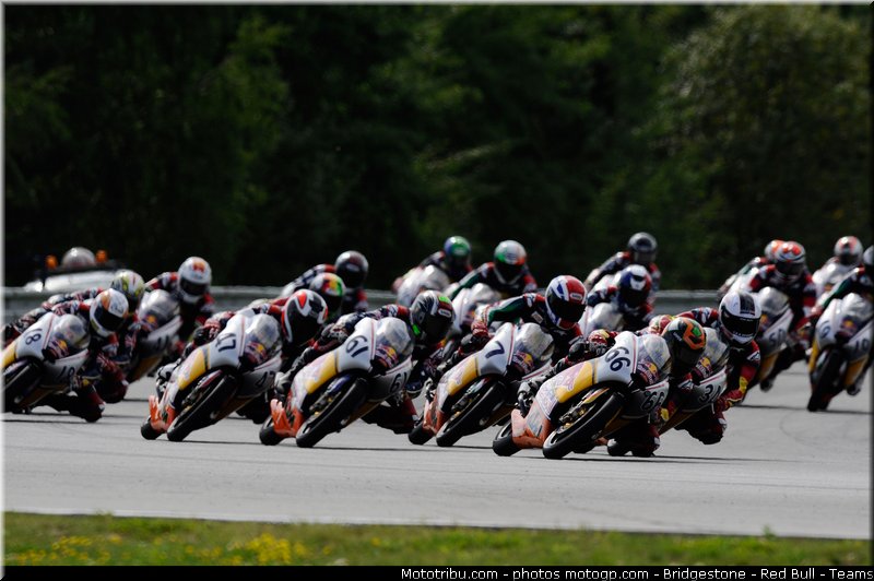 red_bull_rookie_cup_018_republique_tcheque_brno_2011