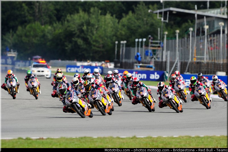 red_bull_rookie_cup_034_republique_tcheque_brno_2011