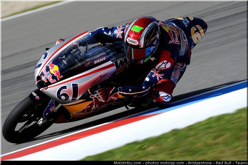 red_bull_rookie_cup_sissis_002_republique_tcheque_brno_2011