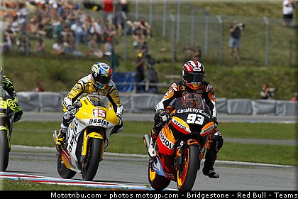 moto2_003_republique_tcheque_brno_2011.jpg
