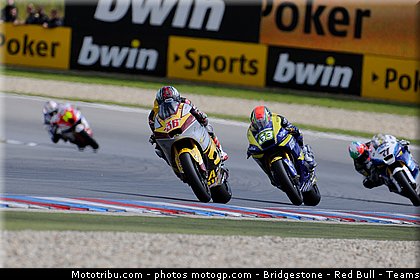 moto2_009_republique_tcheque_brno_2011.jpg