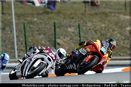 moto2_014_republique_tcheque_brno_2011.jpg