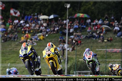 moto2_022_republique_tcheque_brno_2011.jpg