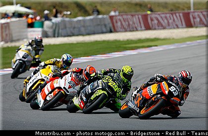 moto2_049_republique_tcheque_brno_2011.jpg