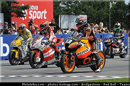 moto2_051_republique_tcheque_brno_2011.jpg