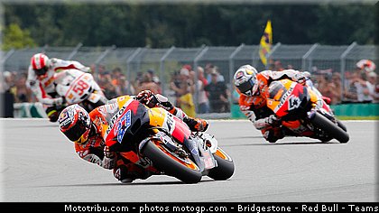 moto2_054_republique_tcheque_brno_2011.jpg