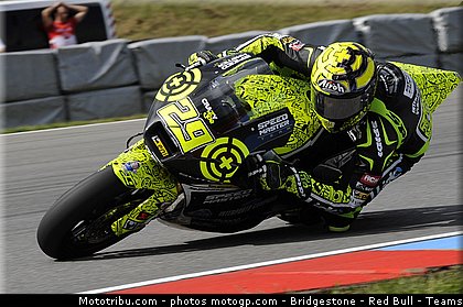 moto2_iannone_002_republique_tcheque_brno_2011.jpg
