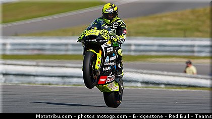 moto2_iannone_005_republique_tcheque_brno_2011.jpg
