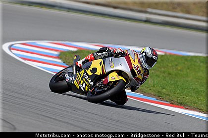 moto2_kallio_005_republique_tcheque_brno_2011.jpg