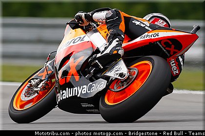 moto2_marquez_022_republique_tcheque_brno_2011.jpg