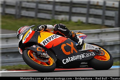 moto2_marquez_024_republique_tcheque_brno_2011.jpg