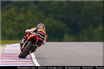 moto2_marquez_032_republique_tcheque_brno_2011.jpg