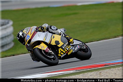 moto2_redding_008_republique_tcheque_brno_2011.jpg