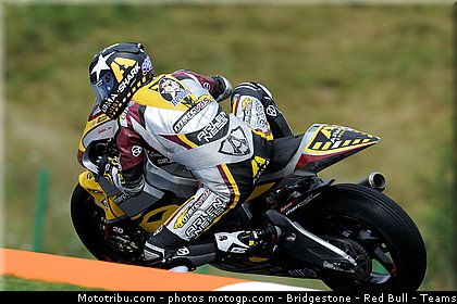 moto2_redding_017_republique_tcheque_brno_2011.jpg