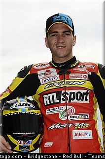 moto2_simeon_020_republique_tcheque_brno_2011.jpg