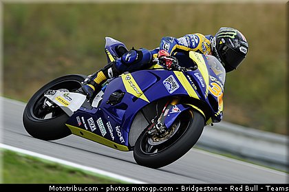 moto2_smith_002_republique_tcheque_brno_2011.jpg