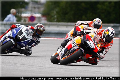 motogp_002_republique_tcheque_brno_2011.jpg