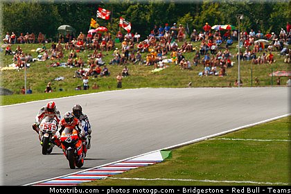 motogp_005_republique_tcheque_brno_2011.jpg