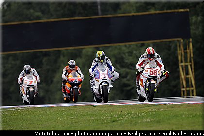 motogp_009_republique_tcheque_brno_2011.jpg