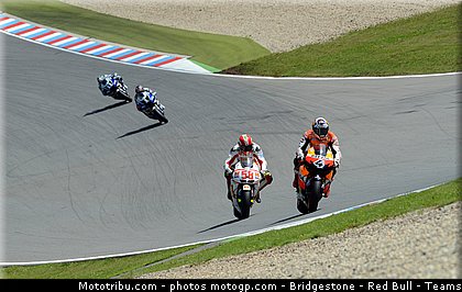 motogp_028_republique_tcheque_brno_2011.jpg