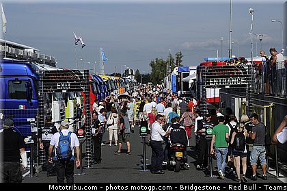 motogp_ambiance_003_republique_tcheque_brno_2011.jpg