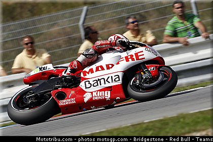 motogp_barbera_018_republique_tcheque_brno_2011.jpg