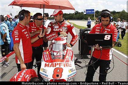motogp_barbera_020_republique_tcheque_brno_2011.jpg