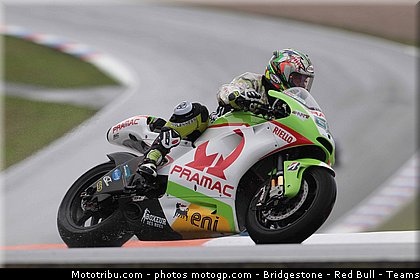 motogp_capirossi_002_republique_tcheque_brno_2011.jpg
