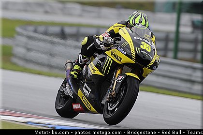 motogp_crutchlow_015_republique_tcheque_brno_2011.jpg