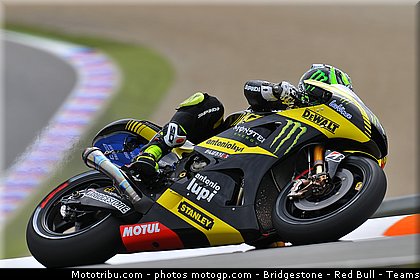 motogp_crutchlow_017_republique_tcheque_brno_2011.jpg