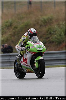 motogp_de_puniet_002_republique_tcheque_brno_2011.jpg