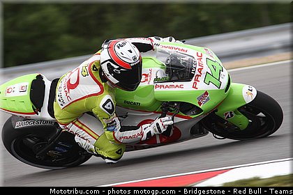 motogp_de_puniet_010_republique_tcheque_brno_2011.jpg