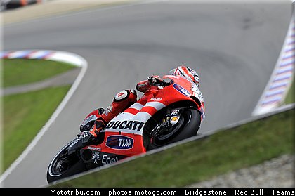 motogp_hayden_003_republique_tcheque_brno_2011.jpg
