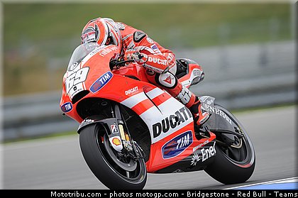 motogp_hayden_005_republique_tcheque_brno_2011.jpg